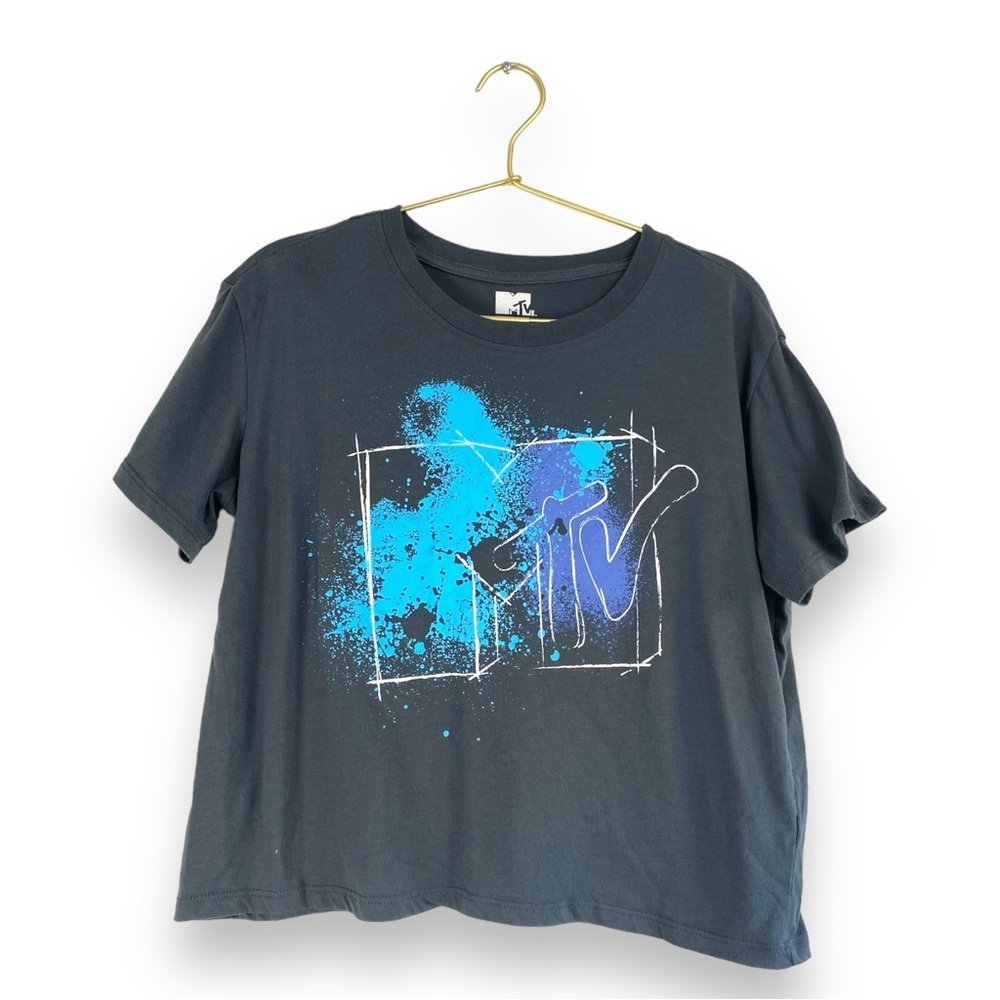 MTV Gray Spray Paint Graffiti Logo Short Sleeve Crop Top Size:XL 0313